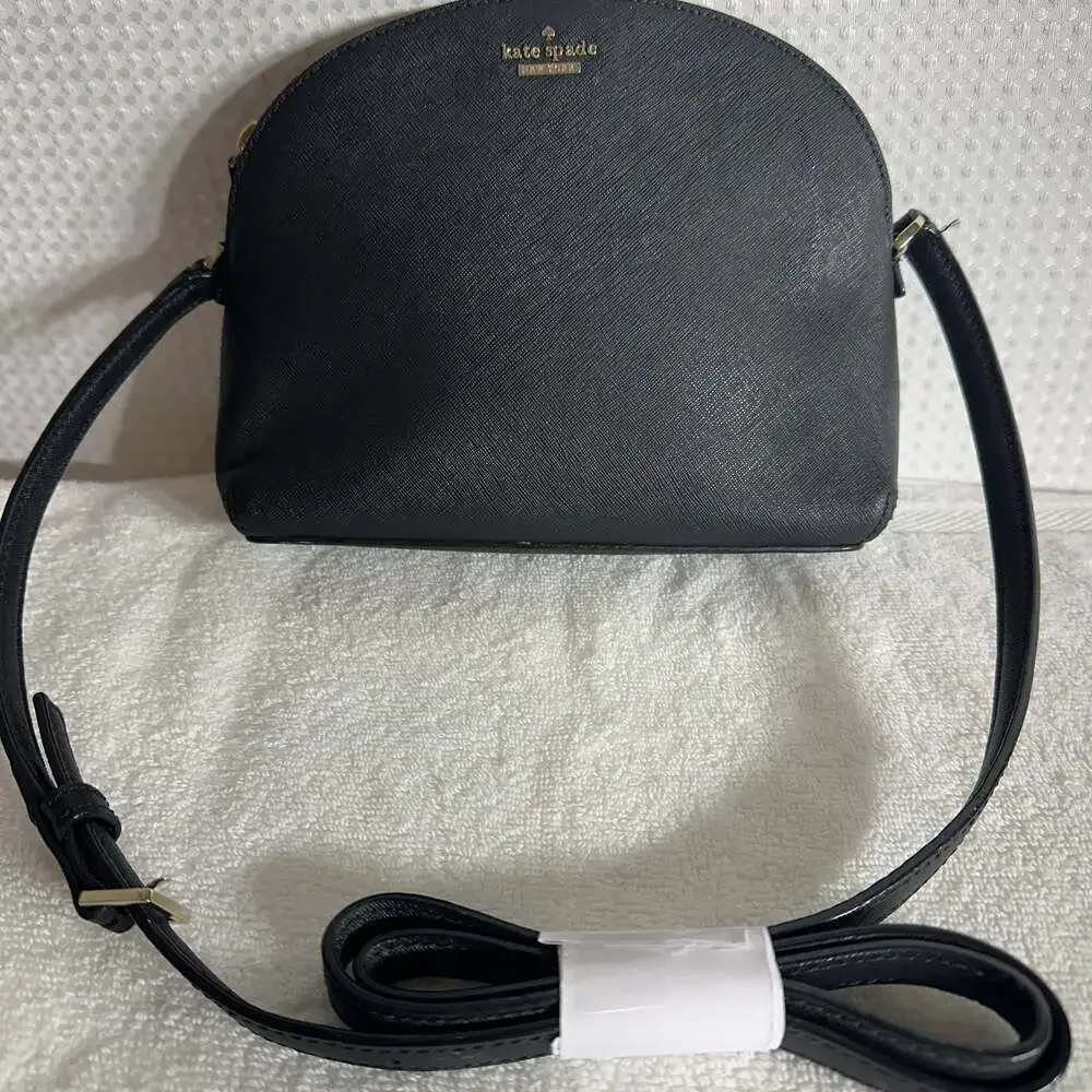Kate Spade Cameron Street Large Hilli Saffiano Leather Crossbody Bag in Black
